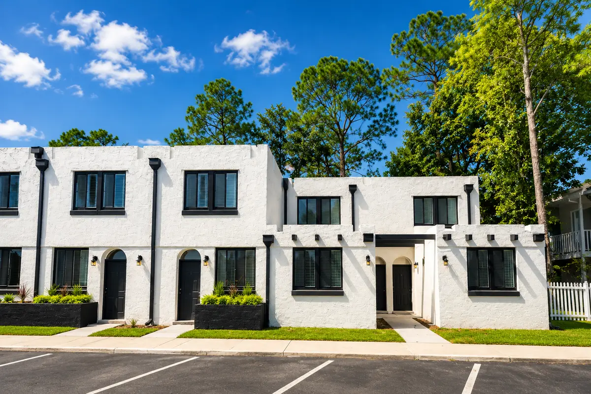 Exterior of Skye at Ponte Vedra townhomes
